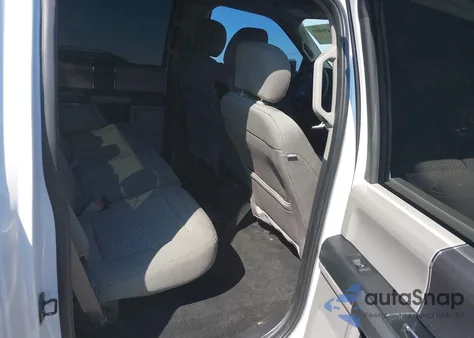 2018 Ford F-150 Xlt z USA, uszkodzony, nr VIN 1FTEW1CB9JKD45301